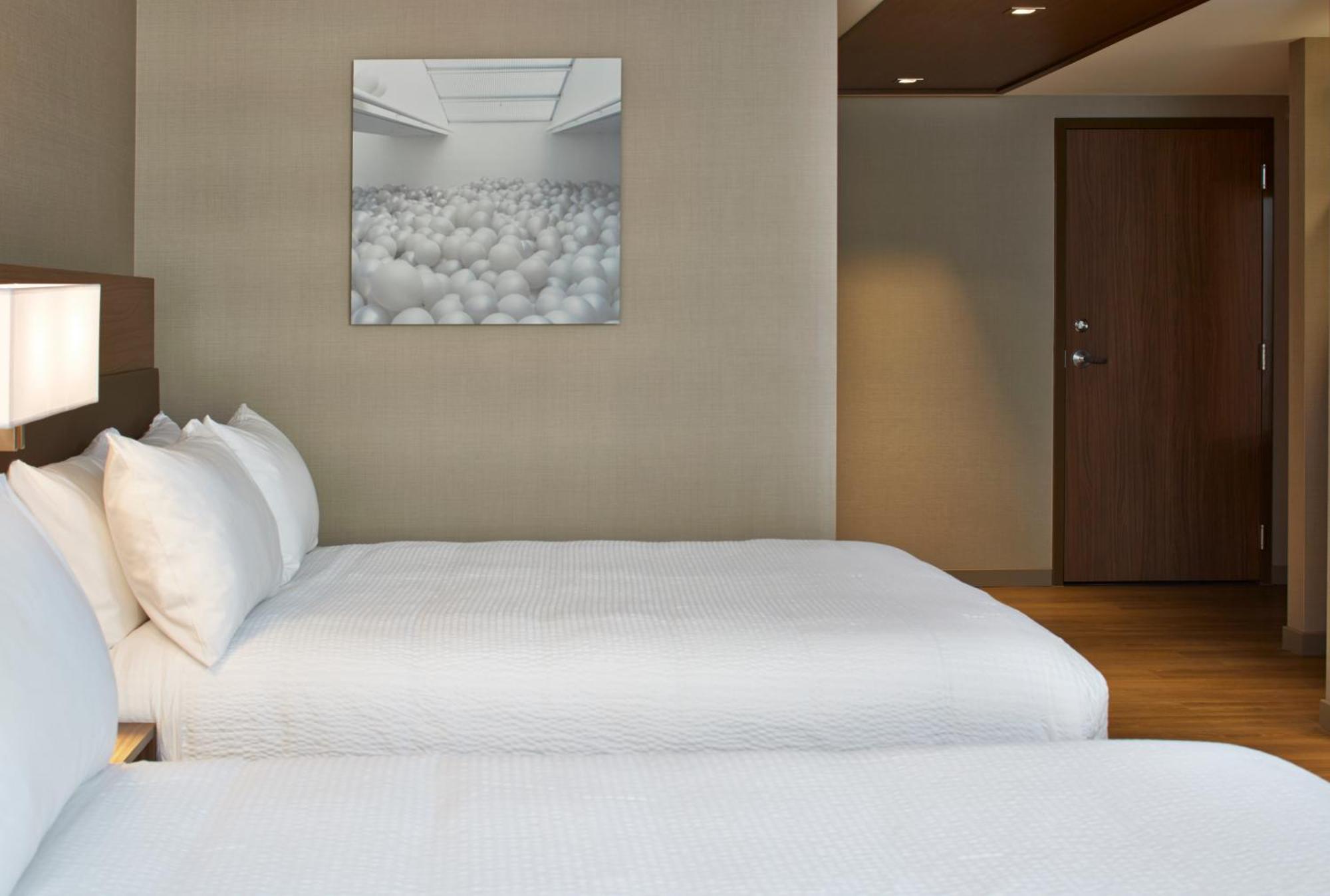 Ac Hotel By Marriott Seattle Bellevue/Downtown Экстерьер фото